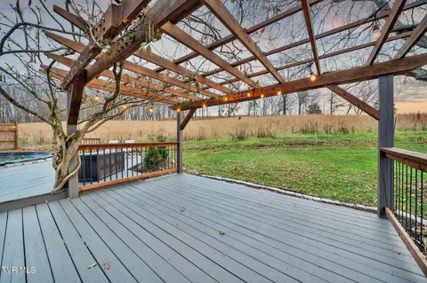 Exterior - 609 Live Oak Court Johnson City Tn 37615, Johnson City, TN 37615 photo 7 of 19