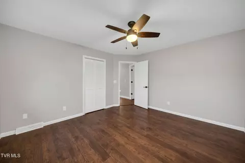 Bedroom - 609 Live Oak Court Johnson City Tn 37615, Johnson City, TN 37615 photo 6 of 6