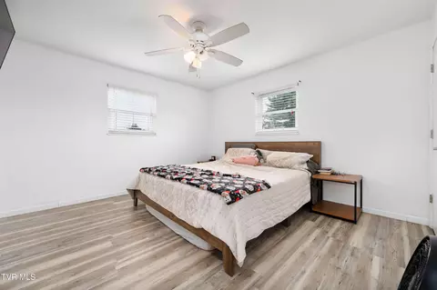 Bedroom - 121 Valley Circle Gray Tn 37615, Gray, TN 37615 photo 3 of 4