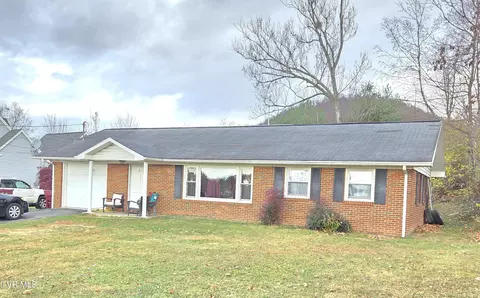 1914 E Oakland Avenue Johnson City Tn 37601, Johnson City, TN 37601