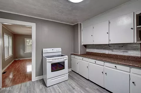 Kitchen - 805 E Maple Street Johnson City Tn 37601, Johnson City, TN 37601 photo 3 of 3