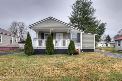 1004 Dejarnette Street Elizabethton Tn 37643, Elizabethton, TN 37643