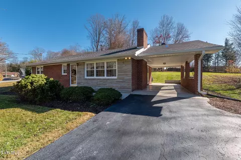 19168 Mercedes Drive Abingdon Va 24210, Abingdon, VA 24210