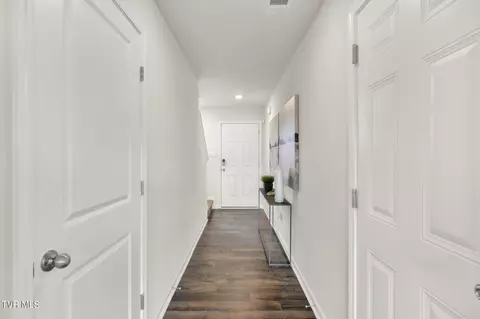 Entry Way - 342 Alta Tree Blvd Johnson City Tn 37604, Johnson City, TN 37604 photo 2 of 7