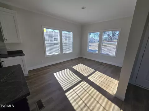 2208 Oak Street Gray Tn 37615, Gray, TN 37615 photo 6
