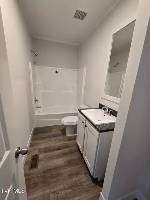2208 Oak Street Gray Tn 37615, Gray, TN 37615 photo 15