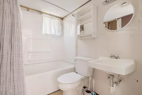 317 Simmons Avenue Erwin Tn 37650, Erwin, TN 37650 photo 46