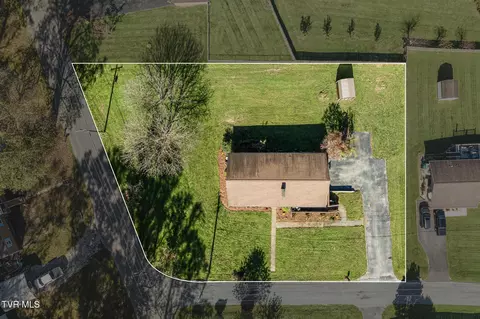 317 Simmons Avenue Erwin Tn 37650, Erwin, TN 37650 photo 10