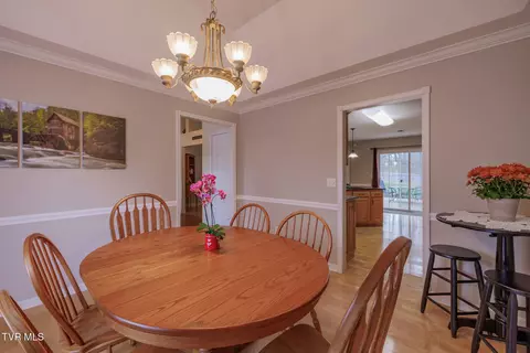 Dining - 620 Glen Oaks Place Johnson City Tn 37615, Johnson City, TN 37615 photo 2 of 2