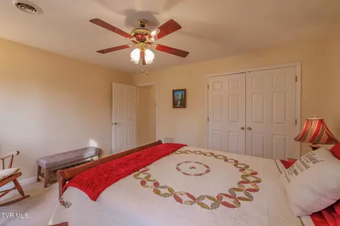 Bedroom - 620 Glen Oaks Place Johnson City Tn 37615, Johnson City, TN 37615 photo 5 of 5