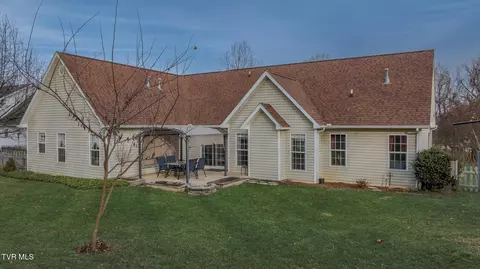 Exterior - 620 Glen Oaks Place Johnson City Tn 37615, Johnson City, TN 37615 photo 3 of 6