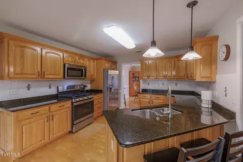 Kitchen - 620 Glen Oaks Place Johnson City Tn 37615, Johnson City, TN 37615 photo 1 of 5