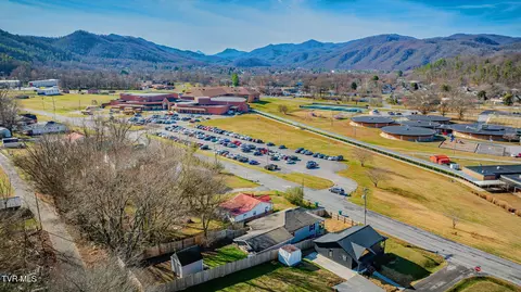 205 Okolona Drive Erwin Tn 37650, Erwin, TN 37650 photo 33