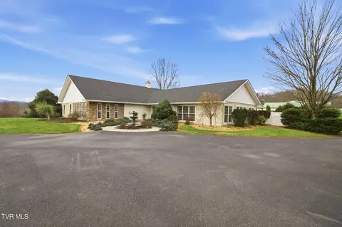 22120 Flame Leaf Drive Bristol Va 24202, Bristol, VA 24202