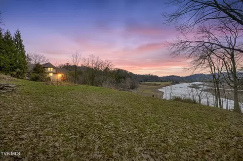 1199 N Austin Springs Road Piney Flats Tn 37686, Piney Flats, TN 37686