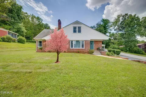 215 Cherry Lane Bristol Va 24201, Bristol, VA 24201