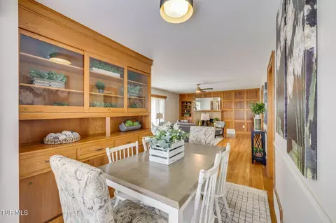 Dining - 215 Cherry Lane Bristol Va 24201, Bristol, VA 24201 photo 1 of 3