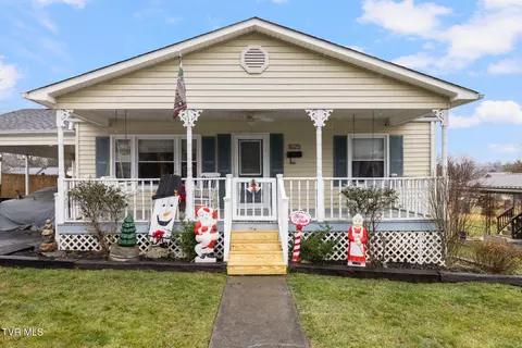 1025 Dejarnette Street Elizabethton Tn 37643, Elizabethton, TN 37643