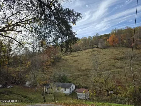 3263 Trents Chapel Road Sneedville Tn 37869, Sneedville, TN 37869