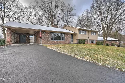 Exterior - 420 Terry Drive Bristol Va 24201, Bristol, VA 24201 photo 3 of 9