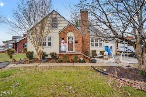 235 W F Street Elizabethton Tn 37643, Elizabethton, TN 37643