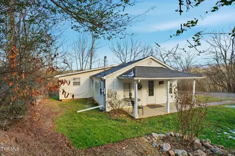 385 Witcher Pvt Drive Bristol Tn 37620, Bristol, TN 37620
