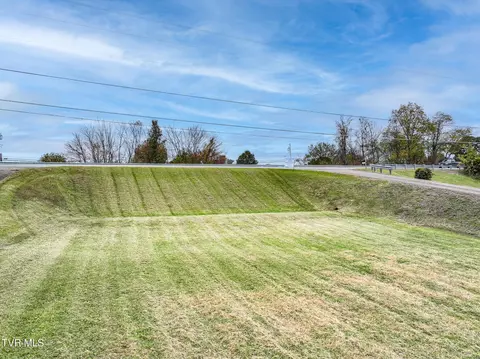 Exterior - 2851 Hwy 107 Chuckey Tn 37641, Chuckey, TN 37641 photo 2 of 4