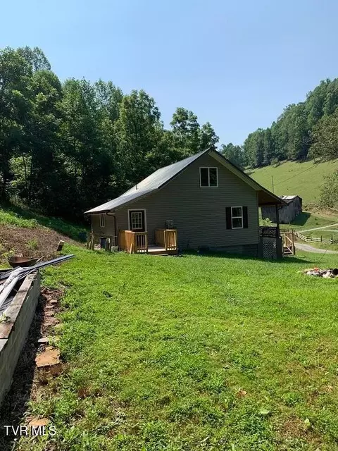 Exterior - 598 Hortons Summit Road Duffield Va 24244, Duffield, VA 24244 photo 4 of 6