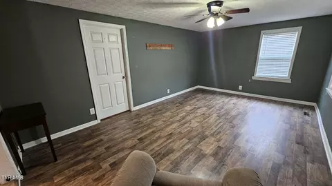 Living - 598 Hortons Summit Road Duffield Va 24244, Duffield, VA 24244 photo 1 of 1
