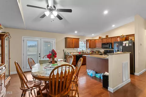 44 Primrose Court Chuckey Tn 37641, Chuckey, TN 37641 photo 6