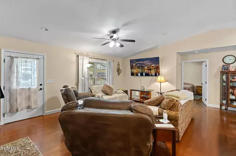 44 Primrose Court Chuckey Tn 37641, Chuckey, TN 37641 photo 4