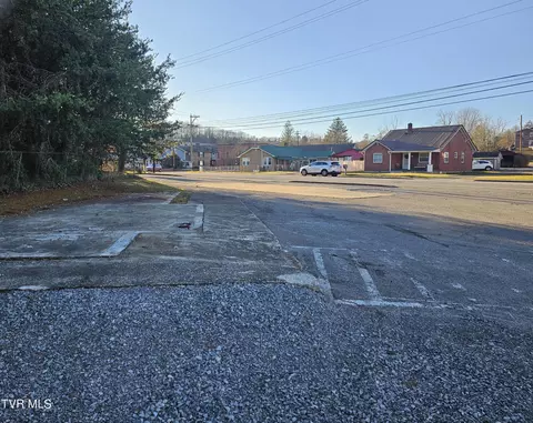 108 NE Park Avenue Wise Va 24293, Wise, VA 24293 photo 4