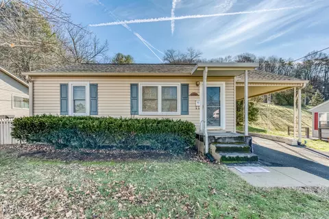 2222 Windsor Avenue Bristol Tn 37620, Bristol, TN 37620