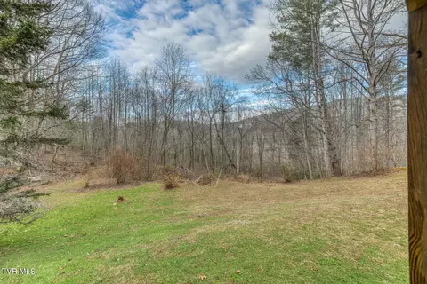 902 R D Campbell Road Butler Tn 37640, Butler, TN 37640