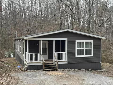 2210 Carter Street Big Stone Gap Va 24219, Big Stone Gap, VA 24219