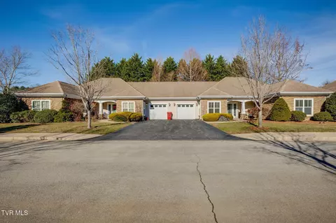 211 University Parkway 12 Johnson City Tn 37604, Johnson City, TN 37604