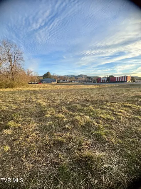 Undisclosed, Erwin, TN 37650 photo 3