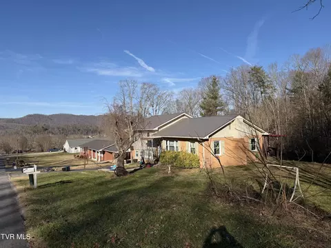 208 Sycamore Street Erwin Tn 37650, Erwin, TN 37650