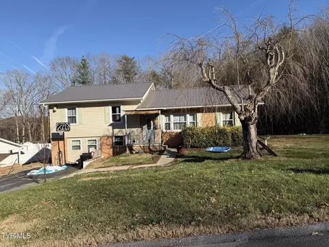 Other - 208 Sycamore Street Erwin Tn 37650, Erwin, TN 37650 photo 8 of 16