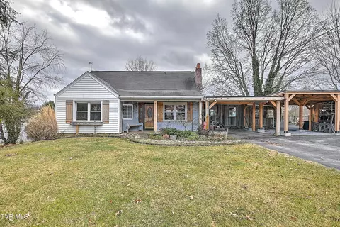 212 Magnolia Drive Bristol Va 24201, Bristol, VA 24201