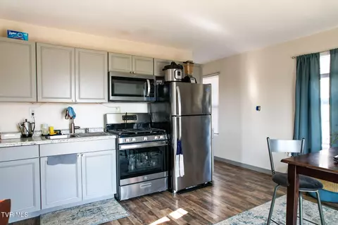 Kitchen - 2087 Fodderstack Mountain Loop Greeneville Tn 37745, Greeneville, TN 37745 photo 3 of 4