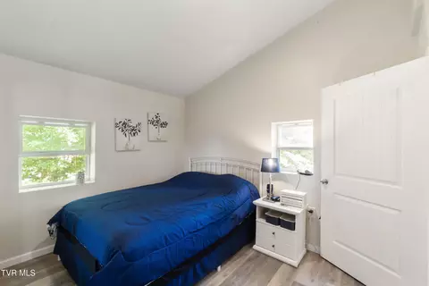 Bedroom - 2087 Fodderstack Mountain Loop Greeneville Tn 37745, Greeneville, TN 37745 photo 2 of 10