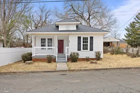205 Perry Street Elizabethton Tn 37643, Elizabethton, TN 37643