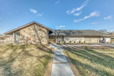 715 Hollyhill Road Johnson City Tn 37604, Johnson City, TN 37604