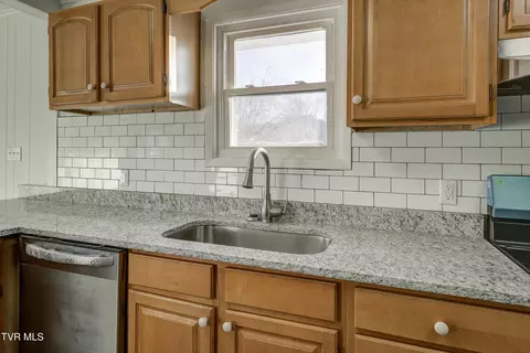 Kitchen - 538 Rock Creek Road Erwin Tn 37650, Erwin, TN 37650 photo 5 of 5