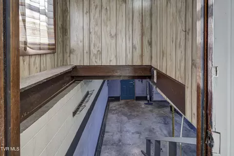 Entry Way - 538 Rock Creek Road Erwin Tn 37650, Erwin, TN 37650 photo 2 of 2