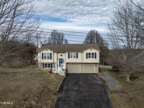 134 Tucker Lane Johnson City Tn 37601, Johnson City, TN 37601