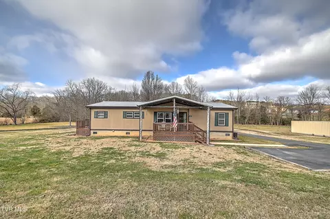 1096 Old Elizabethton Highway Bluff City Tn 37618, Bluff City, TN 37618
