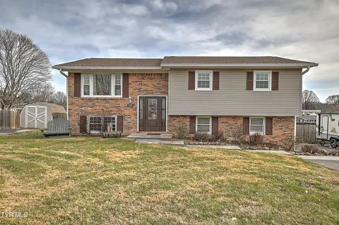 428 Timber Oak Drive Bristol Va 24201, Bristol, VA 24201