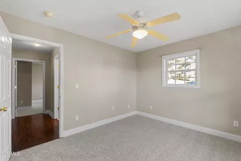 Bedroom - 32 Capri Drive Greeneville Tn 37745, Greeneville, TN 37745 photo 2 of 5